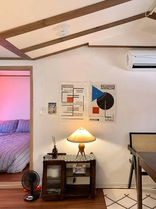 Villa A Sensual Hanok-Style Detached House In The City Center Seoul South Korea